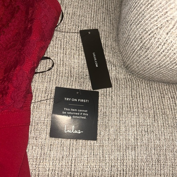 NWT Lulu's Chic Red Mini Dress - Picture 3 of 7